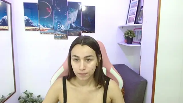 EmmaMyerss  online show from 3, 3, 2025