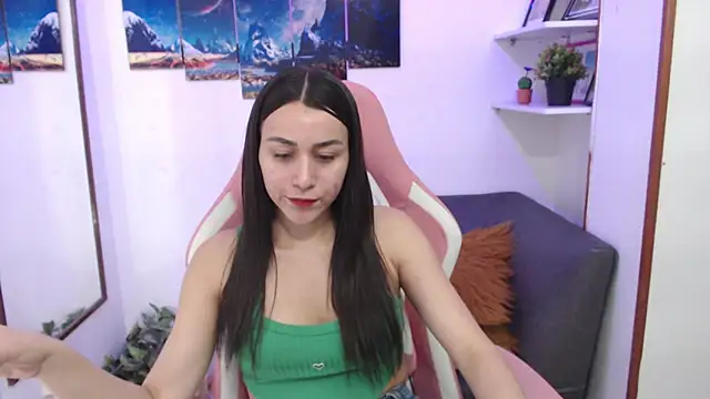 EmmaMyerss  online show from 20, 3, 2025