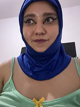 Snapshot of hannahayat chatting on 14, 5, 2026 hannahayat online show from 14, 5, 2026
