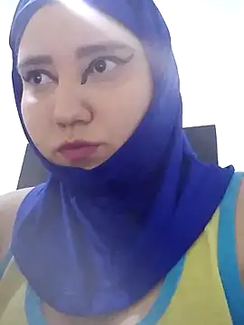 Snapshot of hannahayat chatting on 28, 5, 2026 hannahayat online show from 28, 5, 2026