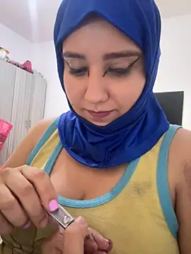 Snapshot of hannahayat chatting on 8, 6, 2026 hannahayat online show from 8, 6, 2026