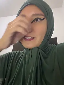 Snapshot of hannahayat chatting on 23, 11, 2025 hannahayat online show from 23, 11, 2025