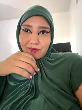 Snapshot of hannahayat chatting on 24, 10, 2025 hannahayat online show from 24, 10, 2025