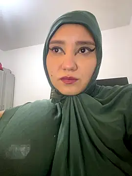 Snapshot of hannahayat chatting on 9, 10, 2025 hannahayat online show from 9, 10, 2025