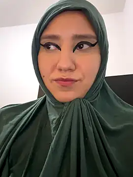 Snapshot of hannahayat chatting on 2, 11, 2025 hannahayat online show from 2, 11, 2025