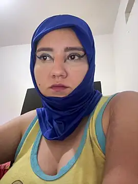 Snapshot of hannahayat chatting on 5, 6, 2026 hannahayat online show from 5, 6, 2026