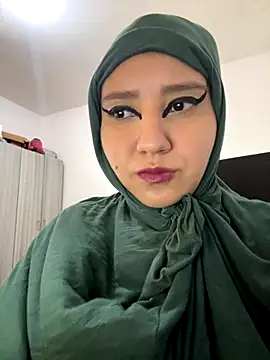 Snapshot of hannahayat chatting on 1, 11, 2025 hannahayat online show from 1, 11, 2025