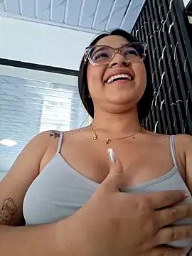-VICKKY online show from 22, 4, 2026