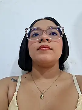 -VICKKY online show from 9, 3, 2026