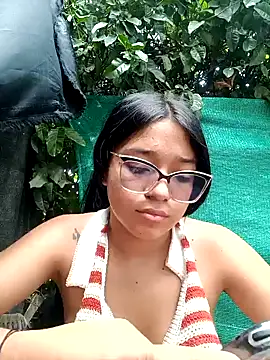 -VICKKY online show from 13, 2, 2025