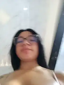-VICKKY online show from 3, 3, 2025