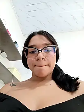 -VICKKY online show from 25, 11, 2025