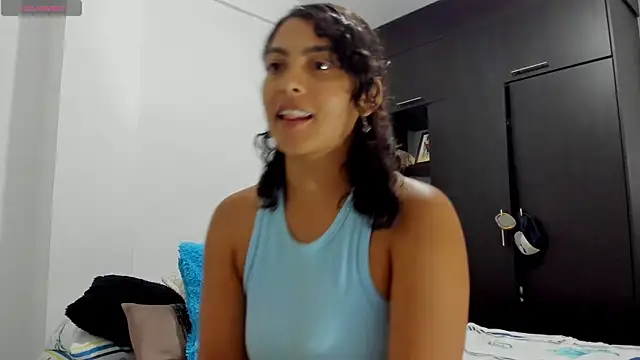 Snapshot of sofiaparker8 chatting on 14, 5, 2026 sofiaparker8 online show from 14, 5, 2026