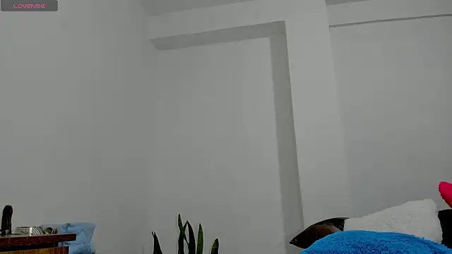 Snapshot of sofiaparker8 chatting on 5, 5, 2026 sofiaparker8 online show from 5, 5, 2026