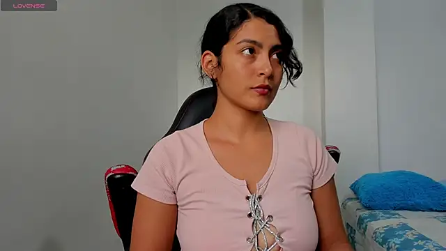 sofiaparker8 online show from 30, 6, 2026