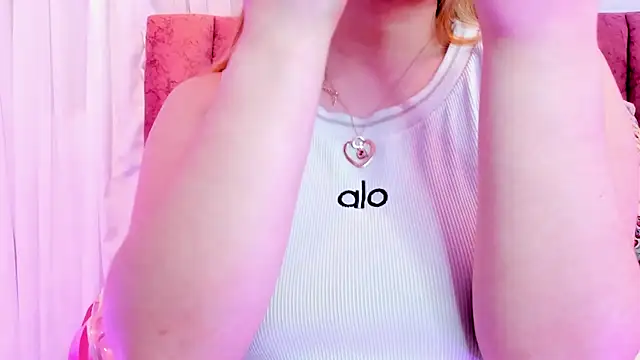 tiffany becker online show from 14, 11, 2025