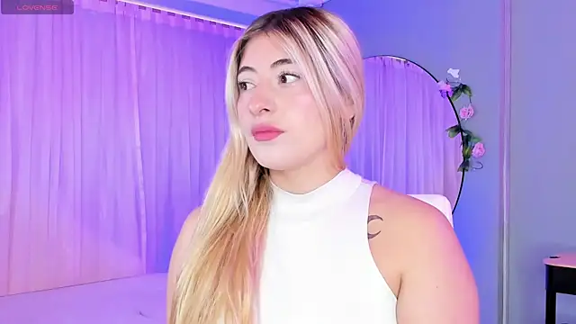 tiffany becker online show from 25, 4, 2026