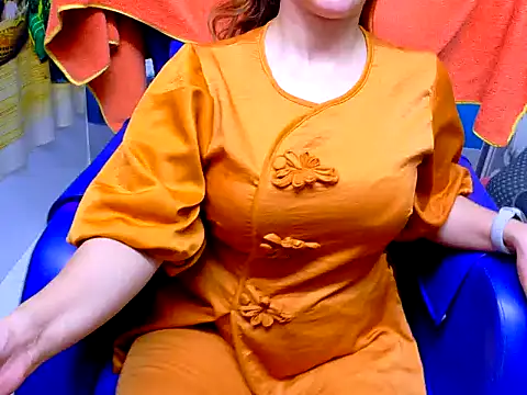 Snapshot of Cherry_6969 chatting on 13, 2, 2026 Cherry 6969 online show from 13, 2, 2026