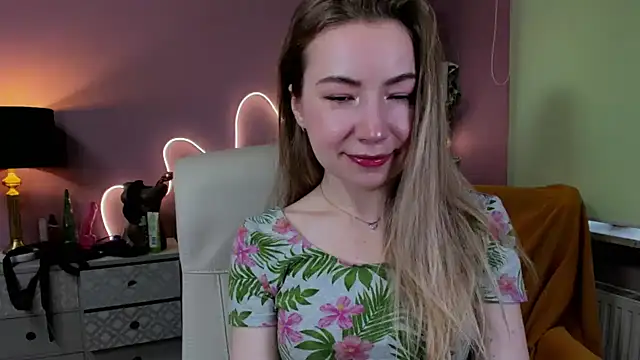 Mia Tasty online show from 4, 10, 2025