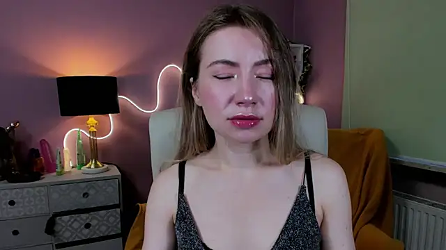 Mia Tasty online show from 24, 10, 2025