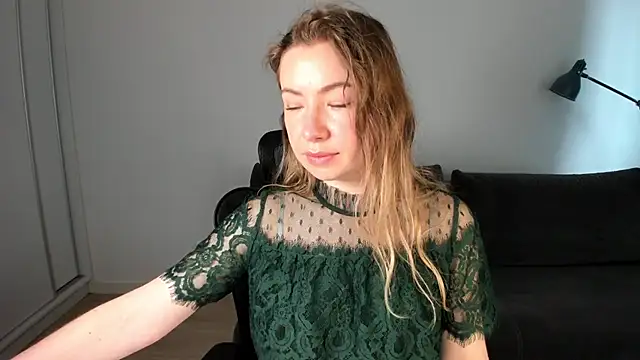 Mia Tasty online show from 12, 3, 2026