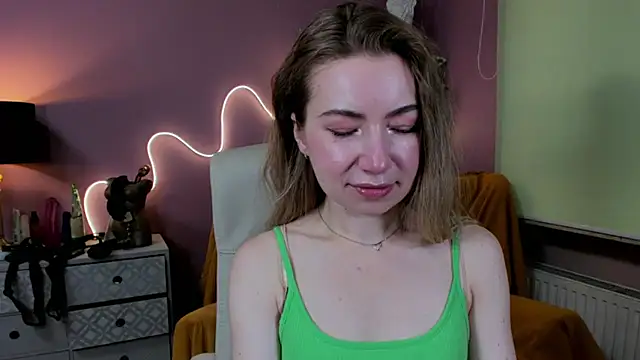 Mia Tasty online show from 12, 9, 2025