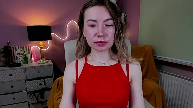 Mia Tasty online show from 3, 12, 2025