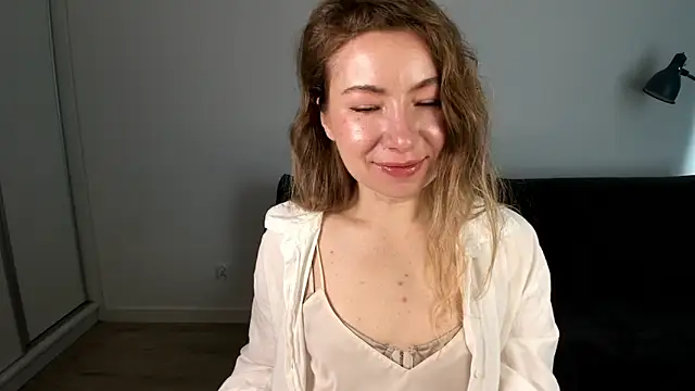 Mia Tasty online show from 28, 3, 2026