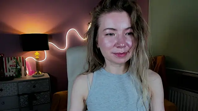 Mia Tasty online show from 9, 11, 2025