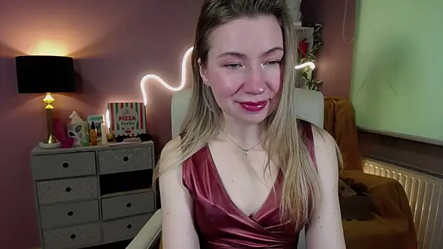 Mia Tasty online show from 8, 3, 2025