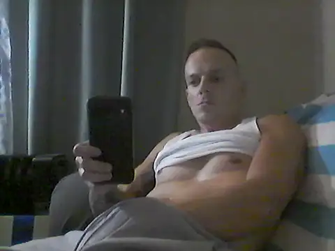 Snapshot of Rollinhard6969 chatting on 11, 10, 2025 Rollinhard6969 online show from 11, 10, 2025