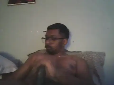 Snapshot of chennaibull101 chatting on 20, 9, 2025 chennaibull101 online show from 20, 9, 2025