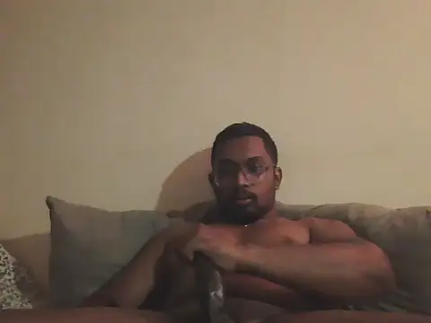 Snapshot of chennaibull101 chatting on 28, 5, 2026 chennaibull101 online show from 28, 5, 2026