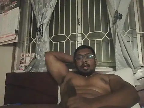 Snapshot of chennaibull101 chatting on 29, 5, 2026 chennaibull101 online show from 29, 5, 2026