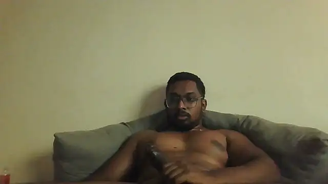 Snapshot of chennaibull101 chatting on 1, 6, 2026 chennaibull101 online show from 1, 6, 2026
