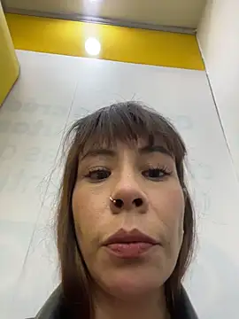 iriiina veneno online show from 20, 11, 2025