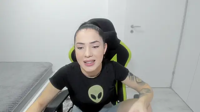 Emmapmg online show from 17, 2, 2026