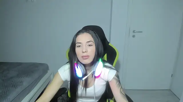 Emmapmg online show from 15, 12, 2025