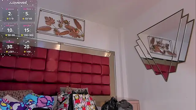 BonnieCute  online show from 24, 10, 2025