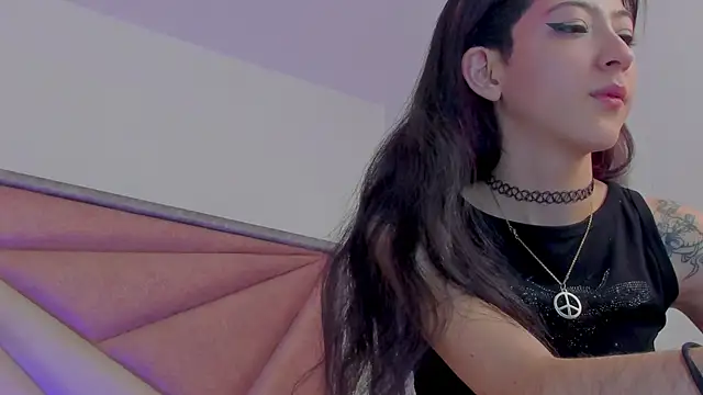 BonnieCute  online show from 13, 5, 2026