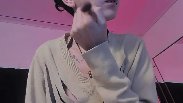 BonnieCute  online show from 18, 2, 2025