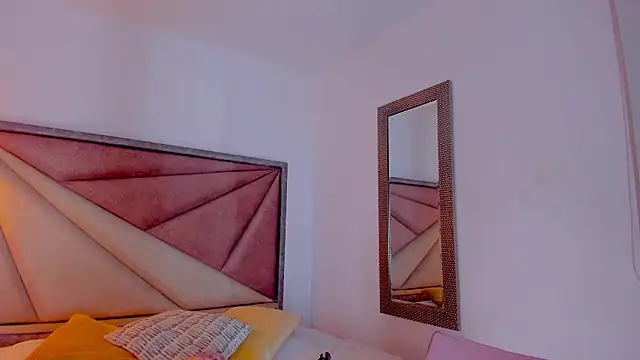 BonnieCute  online show from 10, 2, 2026