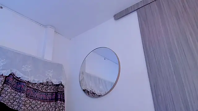 BonnieCute  online show from 11, 4, 2026