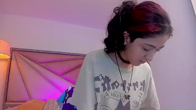 BonnieCute  online show from 12, 11, 2025