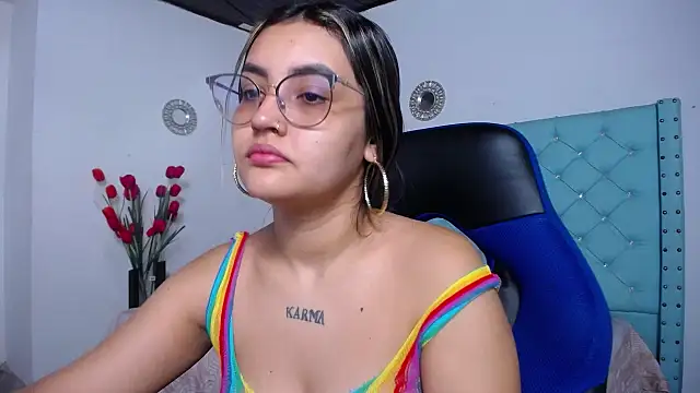 antonella sweetlittle online show from 7, 4, 2026