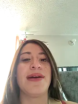 Alona Evans online show from 9, 10, 2025