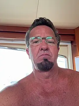 sluttydylan online show from 10, 11, 2025