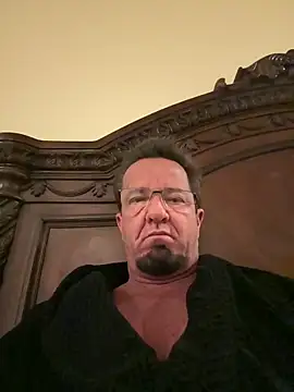 Snapshot of sluttydylan chatting on 14, 5, 2026 sluttydylan online show from 14, 5, 2026