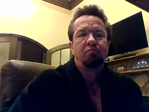 sluttydylan online show from 10, 2, 2025