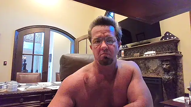 sluttydylan online show from 6, 11, 2025